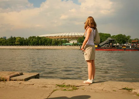 36 views of the Puddle or opening of Katsushika Hokusai monument in Moscow. Кадр 34