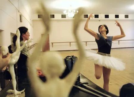 “Raimonda” - or one evening from a life of prima Nina Ananiashvili. Кадр 12