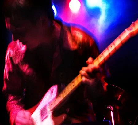 Darya Sidorina, The concert of the band “Sobaki Kachalova” in the club “16 tones”. Кадр 2