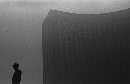 Smog. Moscow. 2010. Кадр 3