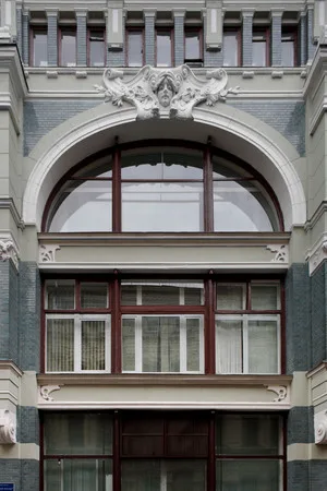 Архитектурная сказка Федора Шехтеля. К 150-летию Мастера. Фасады. Кадр 2