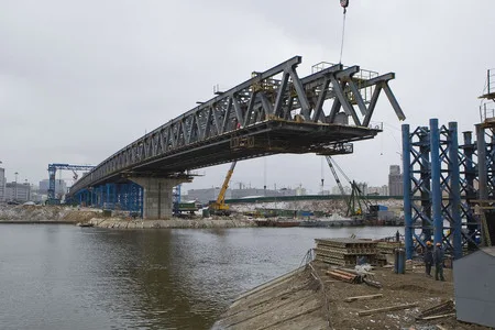 Metrobridge. Кадр 2
