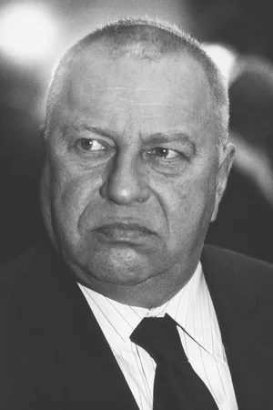 8 portraits. Кадр 4