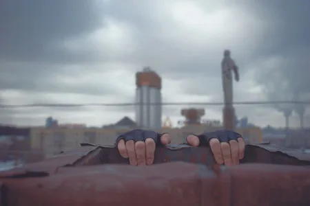 To clear the height of parkurs. Кадр 1