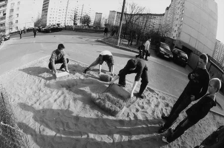 The Team. Кадр 3