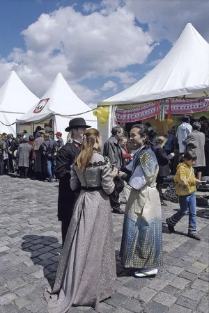 A tea festival. Кадр 7