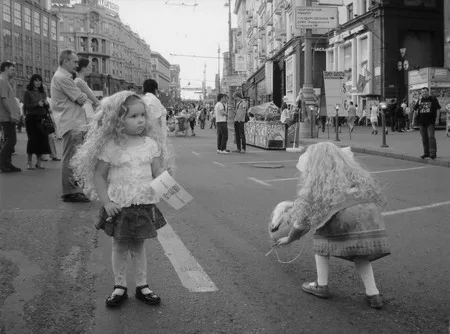 Lively Tverskaya street. Кадр 2