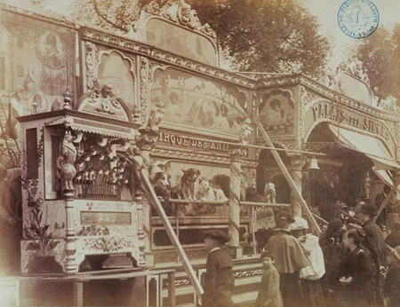 Paris at the Turn of the Century. Кадр 3