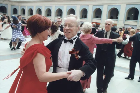 The Seventh Moscow Generation Ball devoted to the 65th Anniversary of Victory. Кадр 8