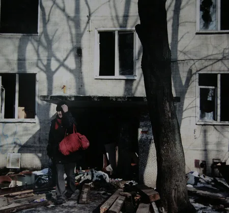 Demolition of five-stored buildings. Кадр 3