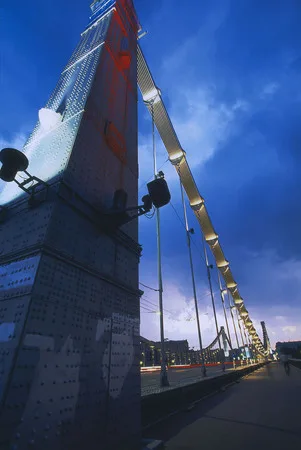 Мосты вечерней Москвы. Кадр 2