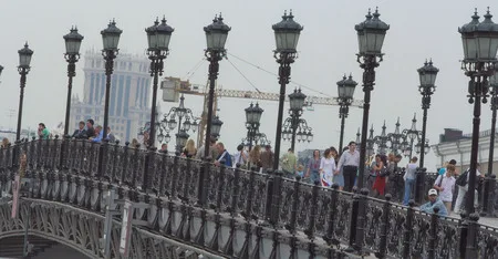 About Moscow. Кадр 7