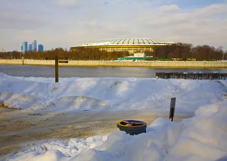 36 views of the Puddle or opening of Katsushika Hokusai monument in Moscow. Кадр 26