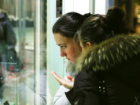 Charmed. Shopping like an art. Кадр 12