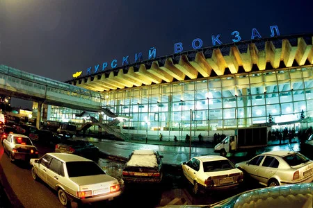 Железные вокзалы Москвы. Кадр 12