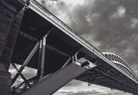 Krasnoluzhsky bridge. Кадр 5