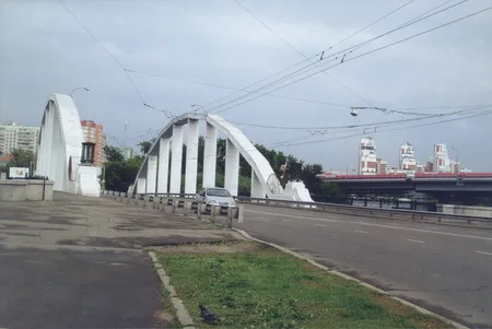 Bridges. Кадр 3