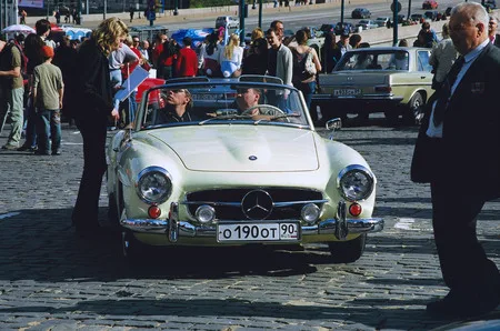 Motorists. Кадр 9