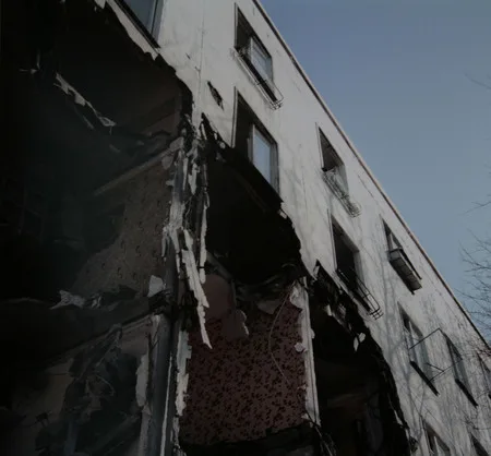 Demolition of five-stored buildings. Кадр 13
