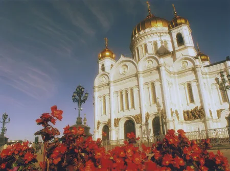 I begin the acquaintance with the native city from the sources. Кадр 5