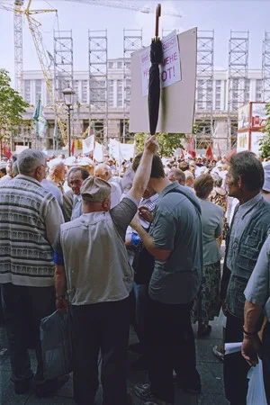 The meeting against a canceling of the privileges. Кадр 2