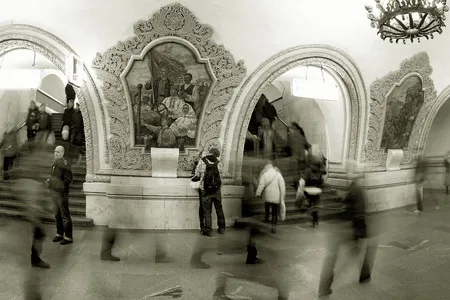 Ring subway line had been closed 55 years ago. Кадр 3