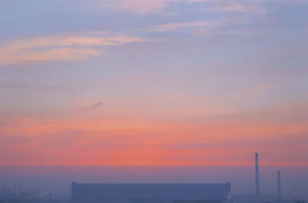 ZIL (Horizon of my windows). Кадр 1