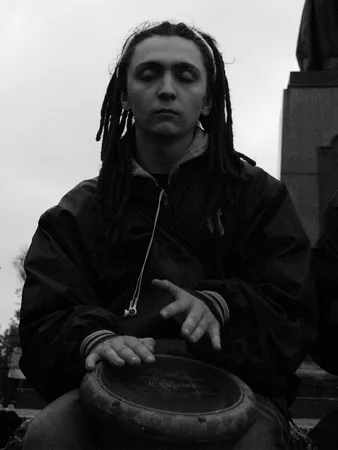 Common generation but life is so different. Кадр 2