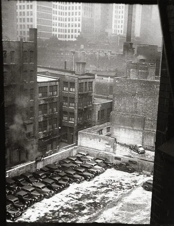 Heritage of Bauhaus in Chicago. Кадр 8