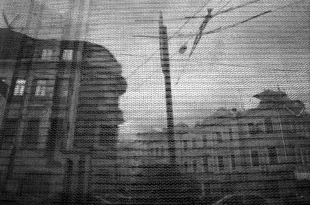Curtain. Кадр 4