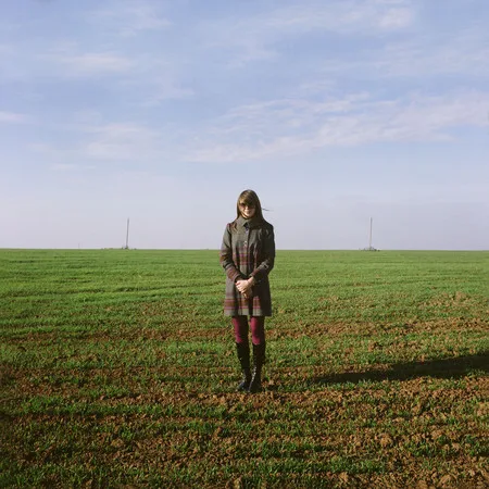 Alone in the field. Кадр 4