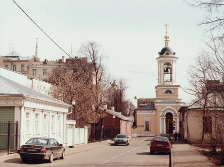 Дорога к храму. Кадр 7