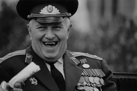 Взгляд в прошлое. Кадр 8
