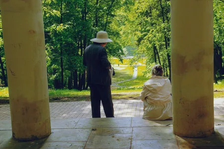 People at Tzaritzyno. Кадр 15