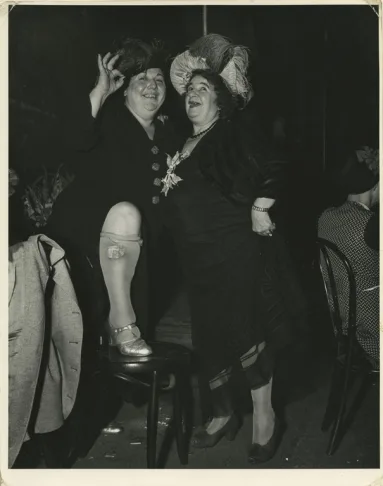 “The naked city”: New York, Los Angeles. From Jean Pigozzi's collection. Кадр 3