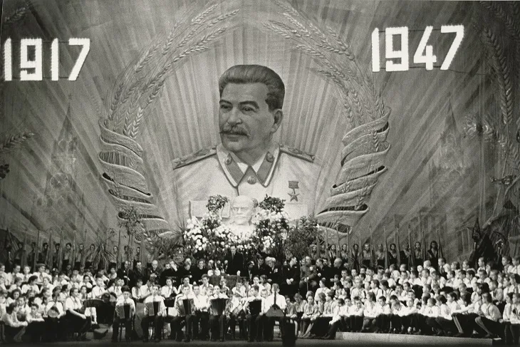 Ретроспектива. Кадр 24