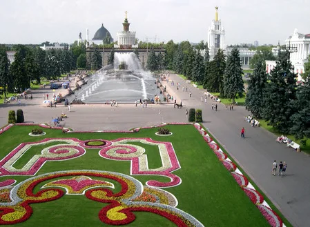 Flowers of Russia’s Main Exhibition. Кадр 3