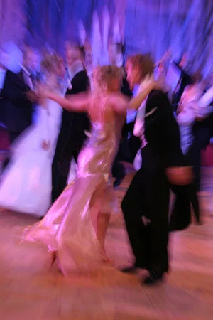 Viennese ball. Кадр 10