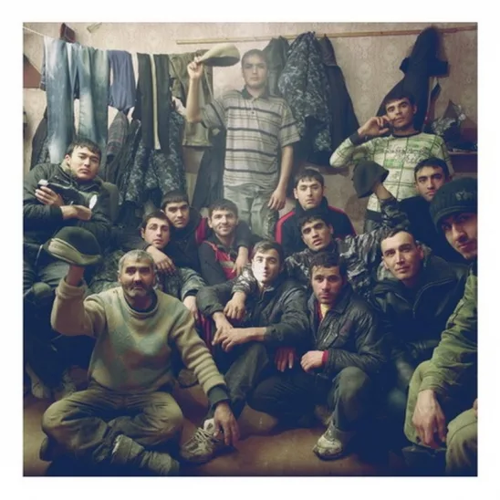 Guest workers. Кадр 3
