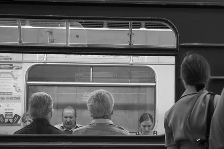 Underground. Кадр 3