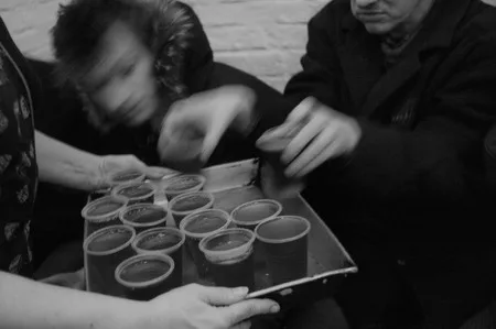 Dispensation of food in Moscow temples. Кадр 7