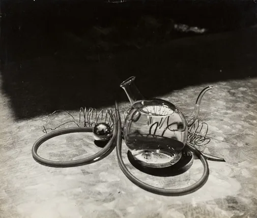 Модернизм в японской фотографии. 1930-е. Осаму Сиихара. Кадр 6