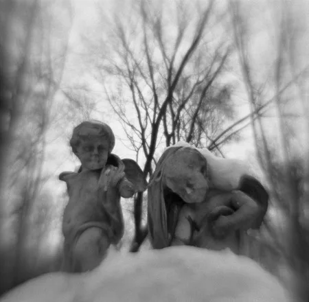 Little angels. Кадр 7