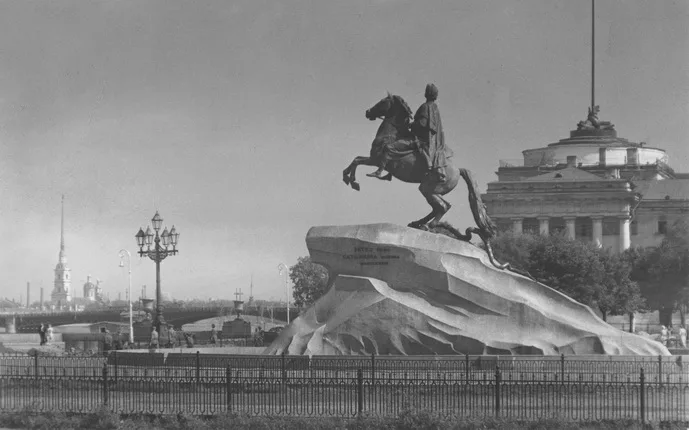 Leningrad. Кадр 3