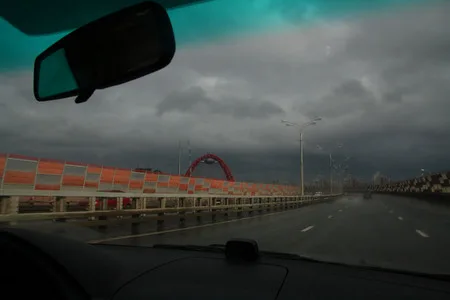 20 видов живописного моста. Кадр 5