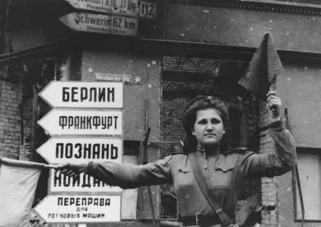 Избранное из коллекции и новые поступления в фонды музея. Кадр 2