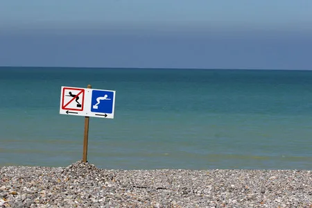 The beach romance. Кадр 7
