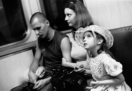 Moscow. Subway. People. Кадр 7