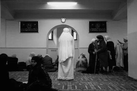 Islam. Кадр 8