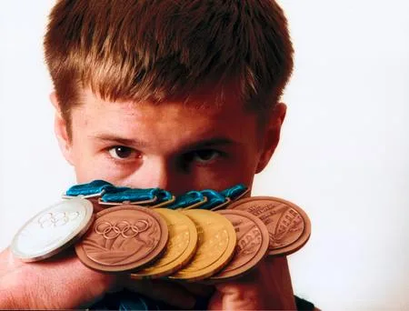 “Gold” muscovites. Кадр 4